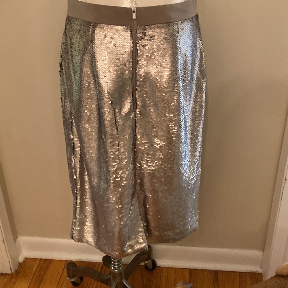 Banana Republic sequin pencil skirt - Picture 4 of 6